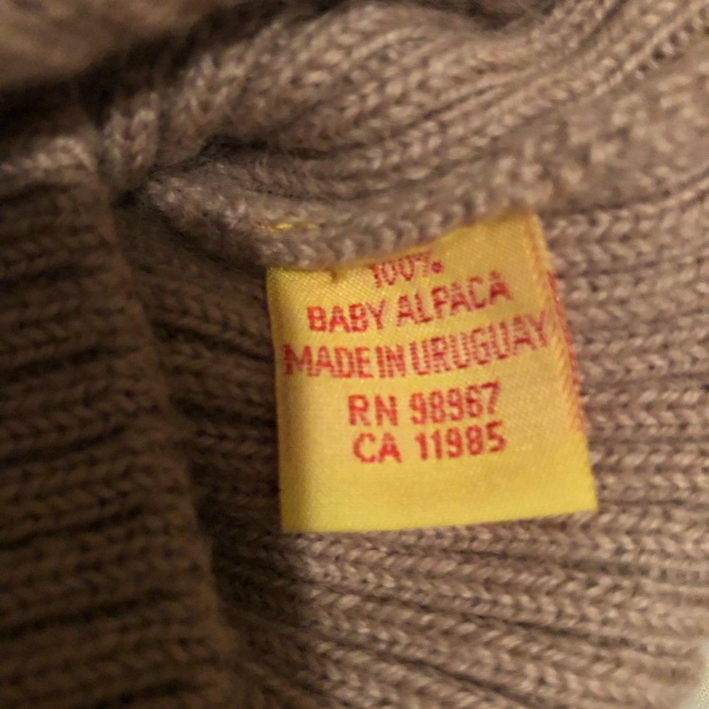 Sweater - Picture 5 of 5